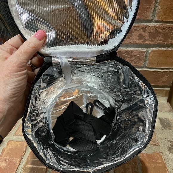 Hot Stackable Stainless Steel Lunch Box w/ Insulated Carrying Case - Picture 7 of 11